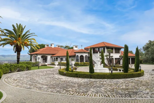 $8,488,000 | 5770 Harwood Road, Los Gatos, CA 95124