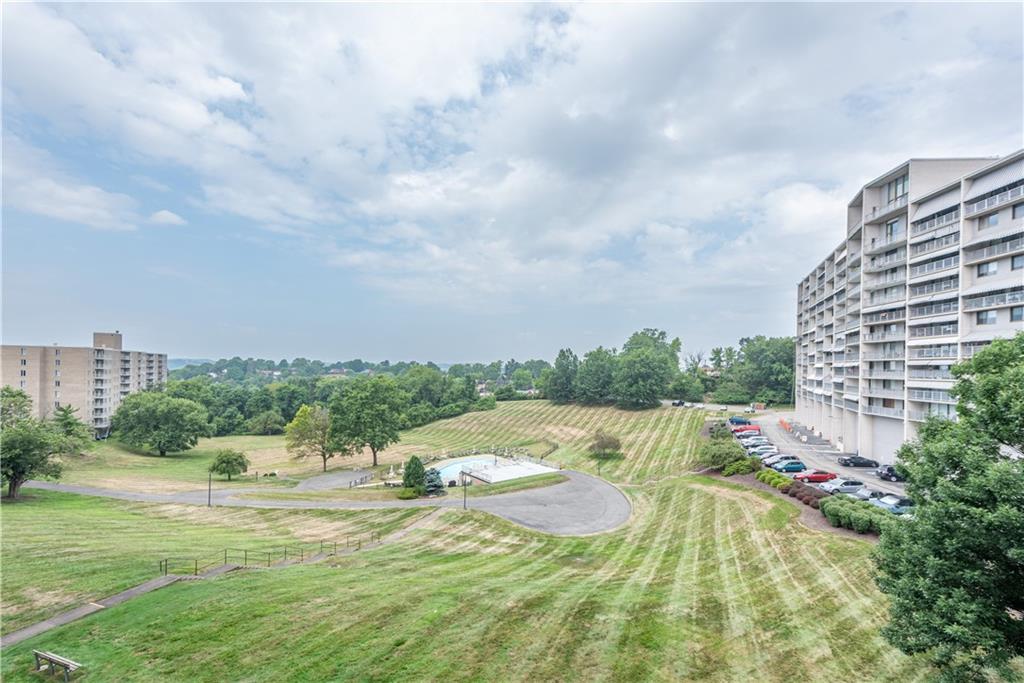 1150 Bower Hill Road, Unit 510B Pittsburgh, PA 15243 - Photo 18 of 25 a view of a city
