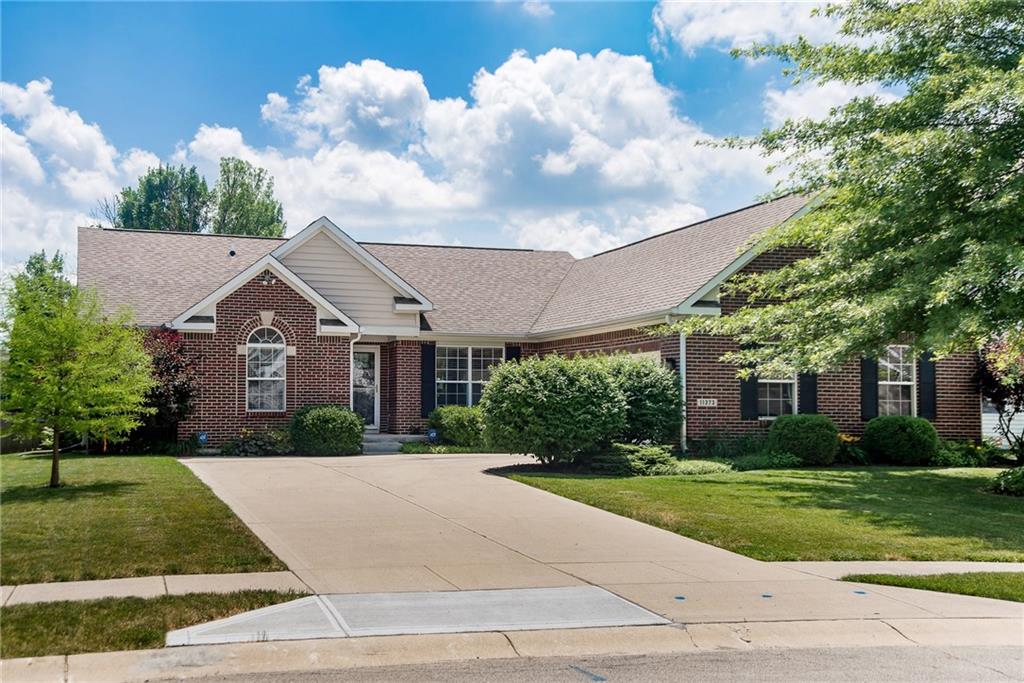 11373 Falling Water Way Fishers, IN 46037 - Photo 1 of 24 Gallery Image 1
