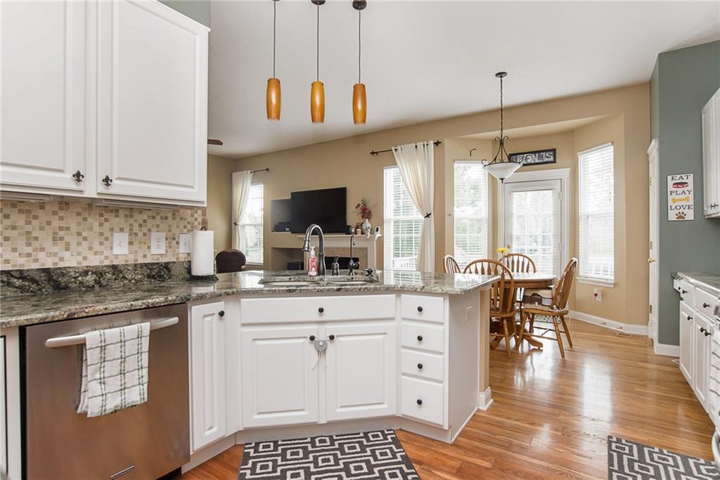 11373 Falling Water Way Fishers, IN 46037 - Photo 13 of 24 Gallery Image 13