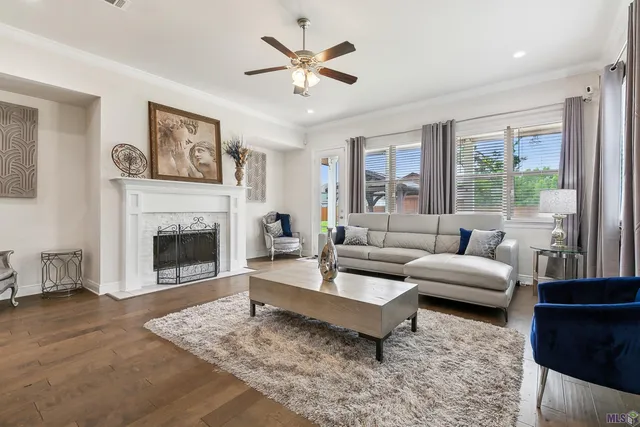 $549,000 | 9574 West Terran Lane, Westwego, LA 70094