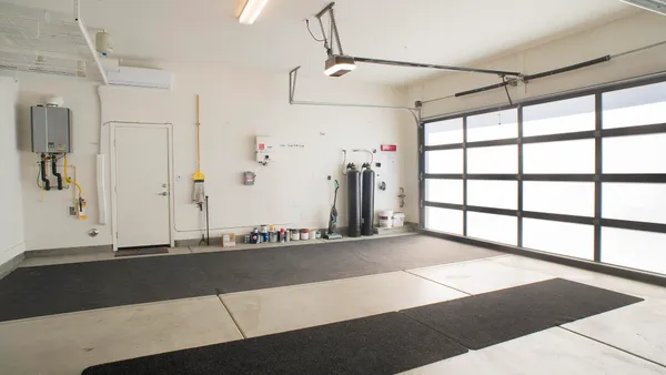 $3,295 | 82830 Logan Creek Drive, Indio, CA 92201