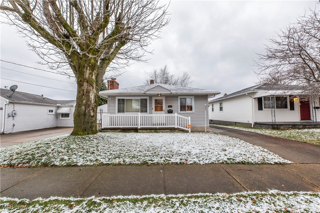466 Stephens Road Akron, OH 44312 - Photo 2 of 42