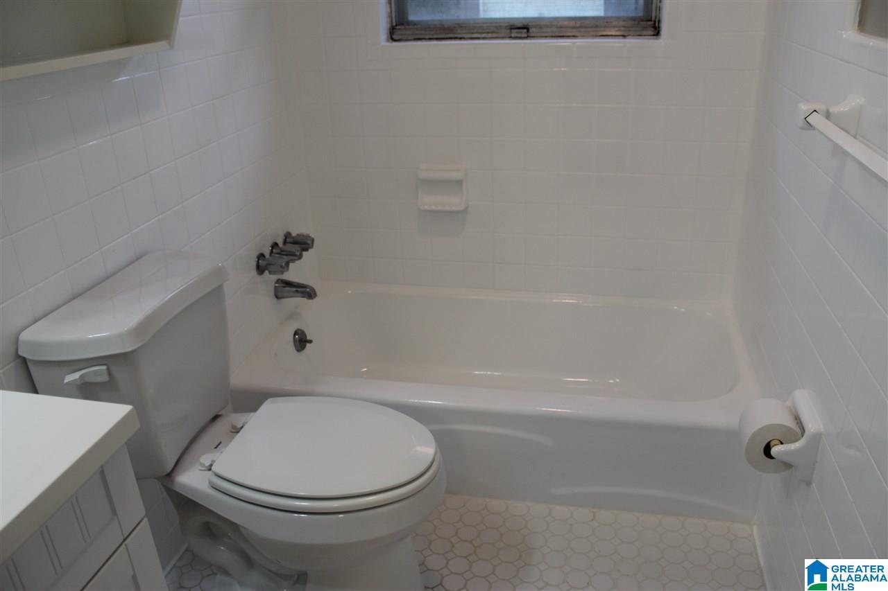 136 Foust Avenue Bessemer, AL 35023 - Photo 13 of 20