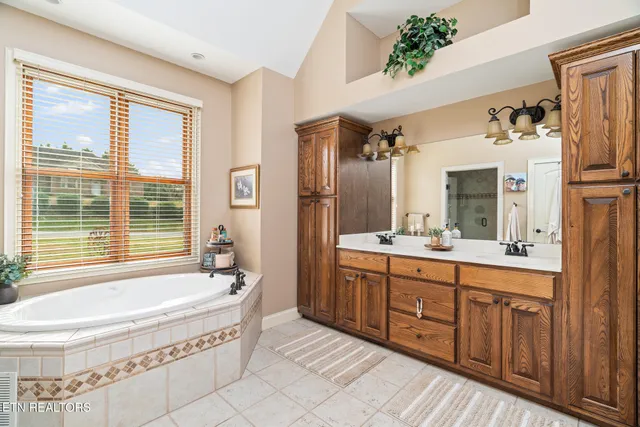 $829,000 | 1511 Landmark Boulevard, Sevierville, TN 37862