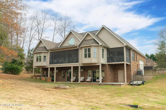 $829,000 | 1511 Landmark Boulevard, Sevierville, TN 37862