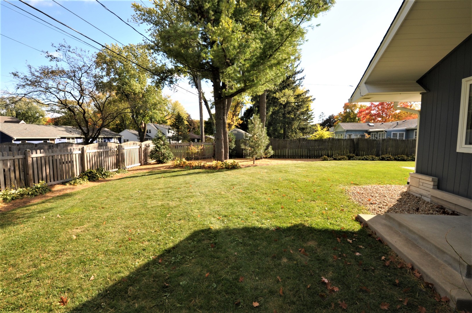 425 Maple Lane Geneva, IL 60134 - Photo 6 of 48 a view of an outdoor space and swimming pool