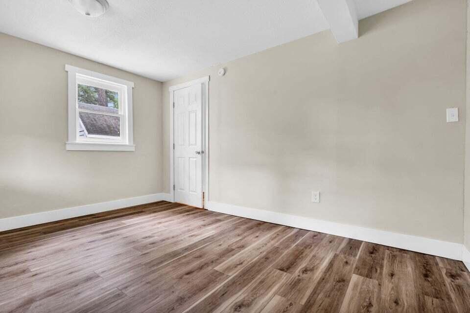 218 Lake Sherburne Road Waterboro, ME 04087 - Photo 7 of 23 20230619153656383955000000-o