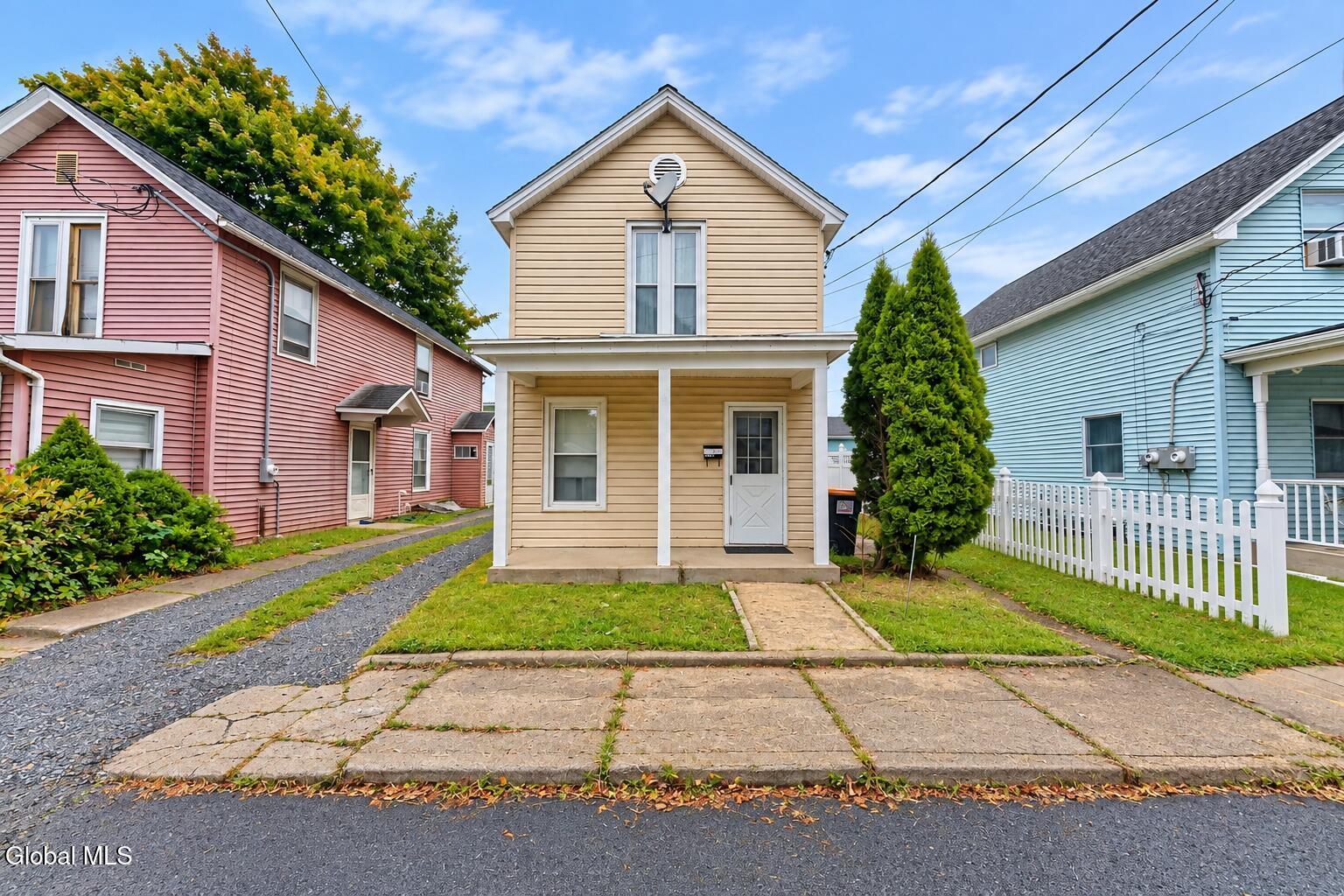 512 Grand Street Mechanicville, NY 12118 - Photo 1 of 24 6CE4C32A-877E-4EBD-BC9C-813581BC1DFE