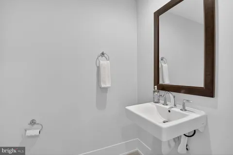 $1,290,000 | 5320 Merriam Street, Bethesda, MD 20814