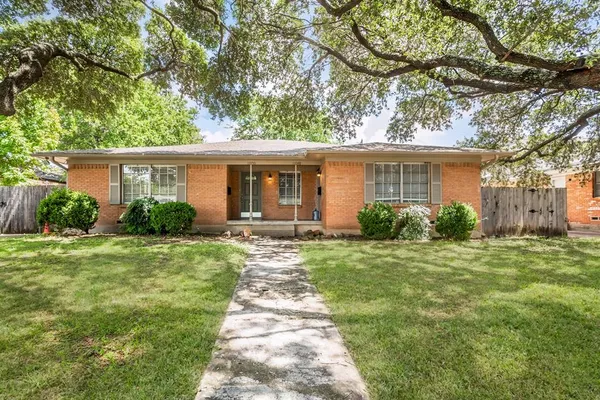 $1,695 | 11050 Wyatt Street, Dallas, TX 75218