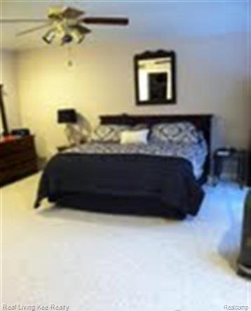 504 Bloomer Ridge Drive Rochester, MI 48307 - Photo 9 of 18 31184225-5.jpg