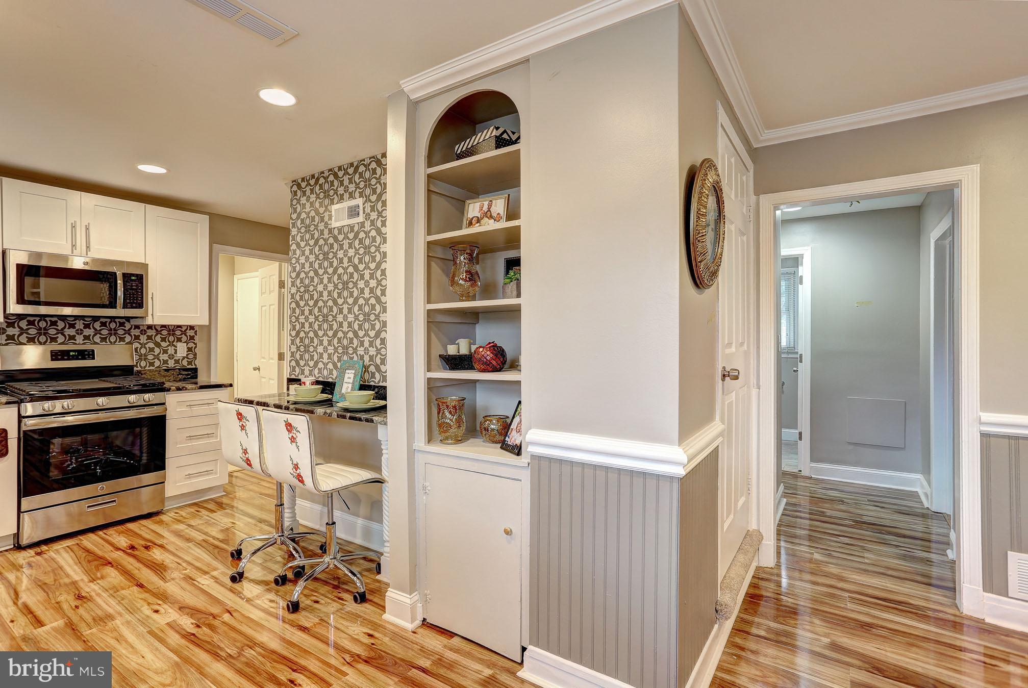 951 Kinwat Avenue Baltimore, MD 21221 - Photo 10 of 30 Interior (General)