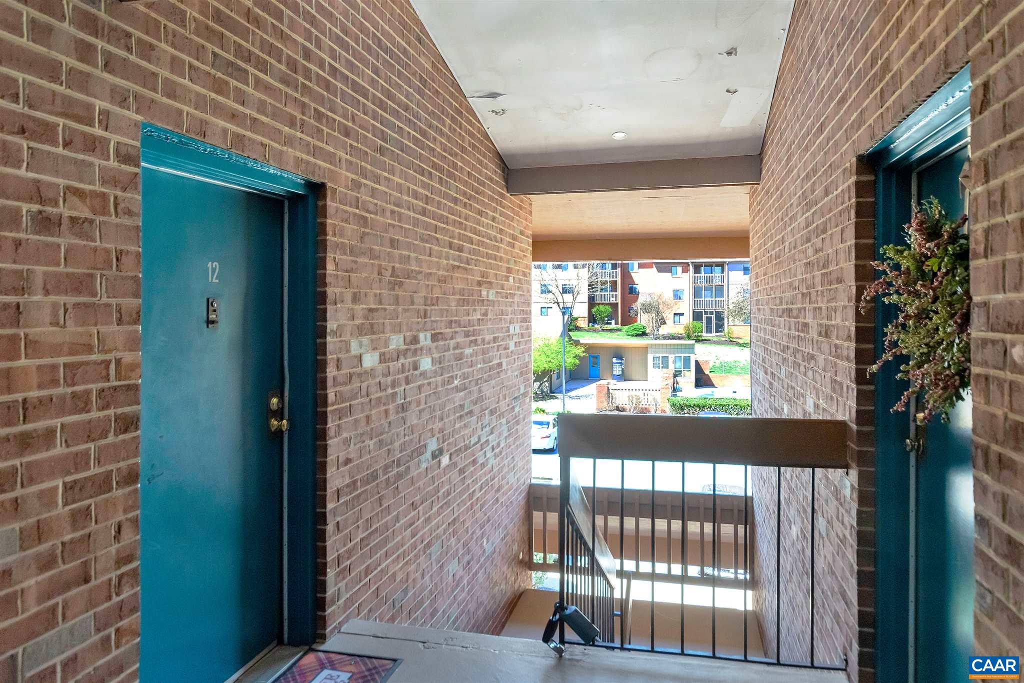 118 Turtle Creek Road, Unit 12 Charlottesville, VA 22901 - Photo 19 of 27 Gallery Image 19