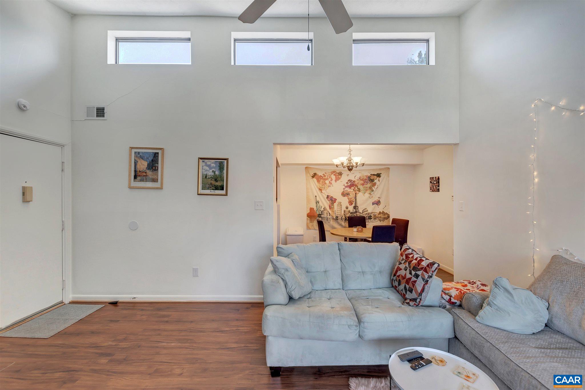 118 Turtle Creek Road, Unit 12 Charlottesville, VA 22901 - Photo 3 of 27 Gallery Image 3