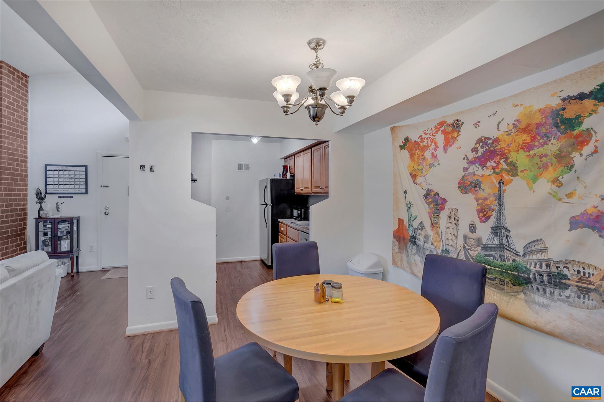118 Turtle Creek Road, Unit 12 Charlottesville, VA 22901 - Photo 8 of 27 Gallery Image 8