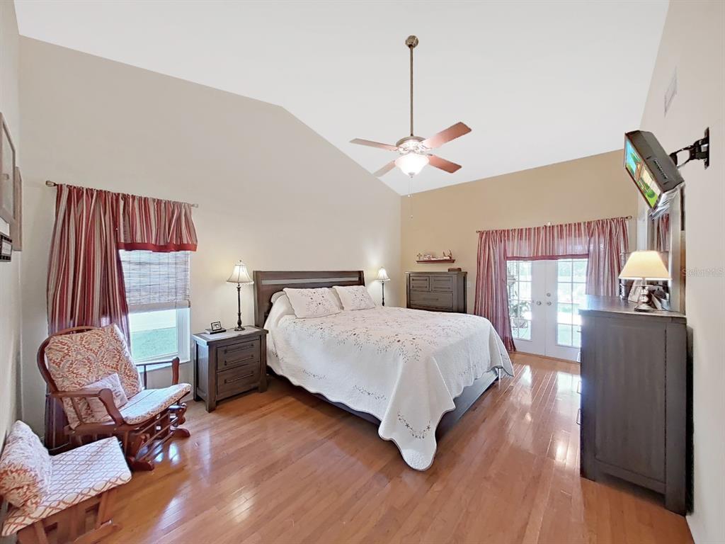 305 Running Horse Road Seffner, FL 33584 - Photo 21 of 55