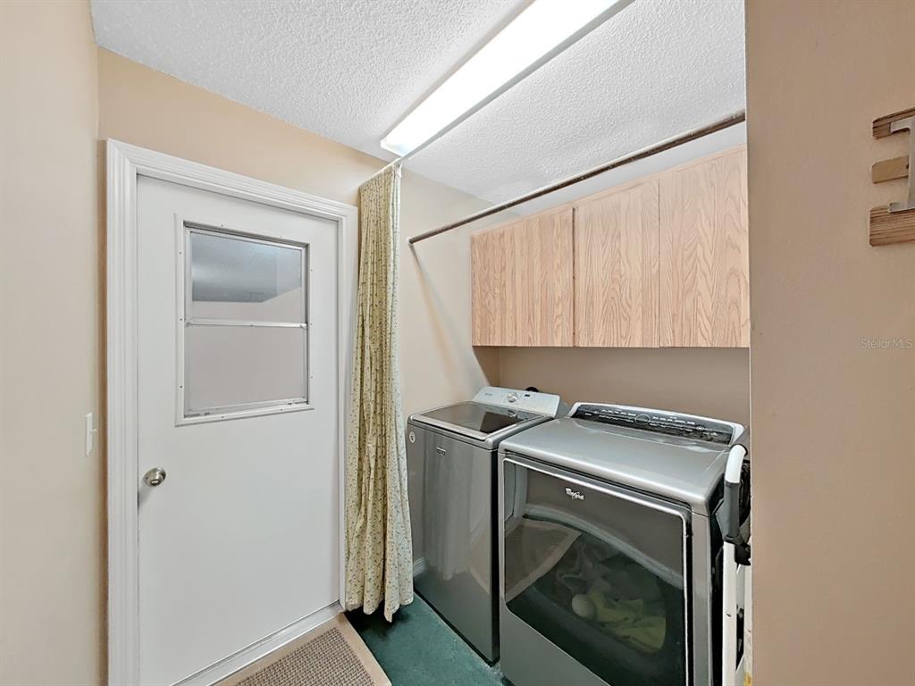 305 Running Horse Road Seffner, FL 33584 - Photo 30 of 55