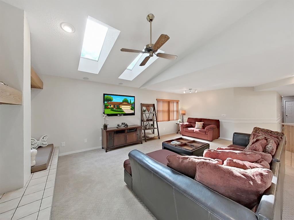 305 Running Horse Road Seffner, FL 33584 - Photo 40 of 55