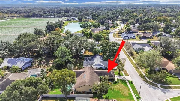$549,900 | 305 Running Horse Road, Seffner, FL 33584