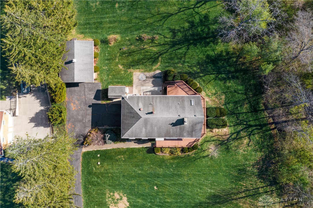 8856 Crossley Road Springboro, OH 45066 - Photo 12 of 27 Gallery Image 12