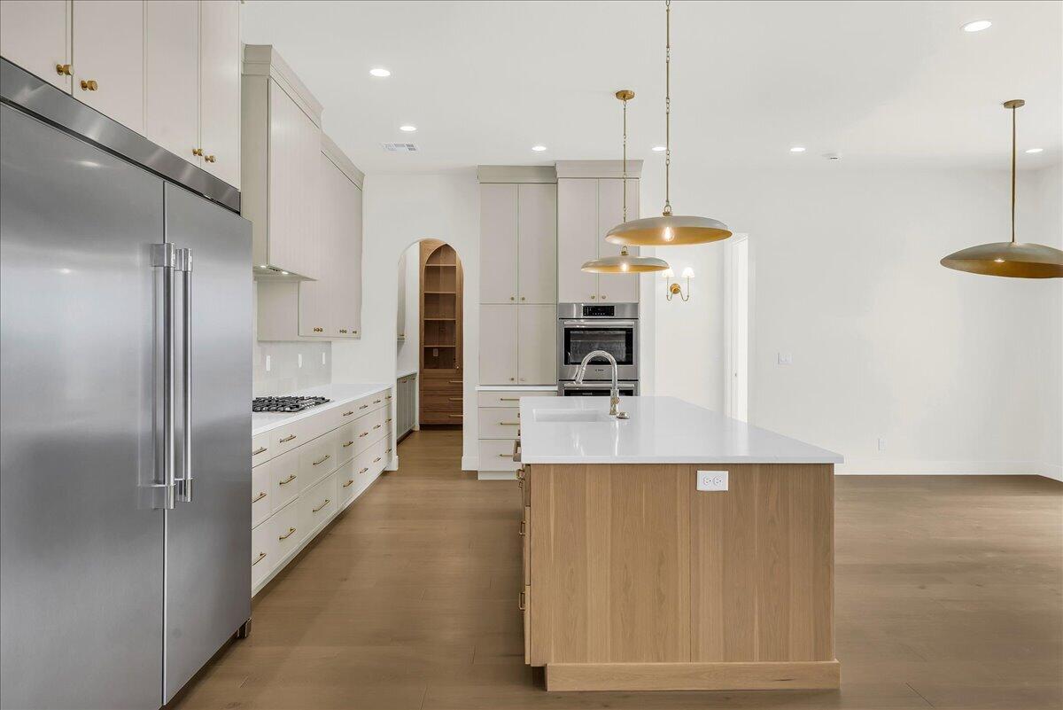 2072 South Pony Way Washington, UT 84780 - Photo 9 of 61 Kitchen