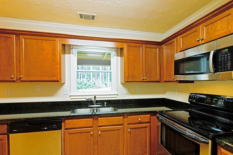 1180 Yacht Club Road Hartwell, GA 30643 - Photo 16 of 35 Gallery Image 16