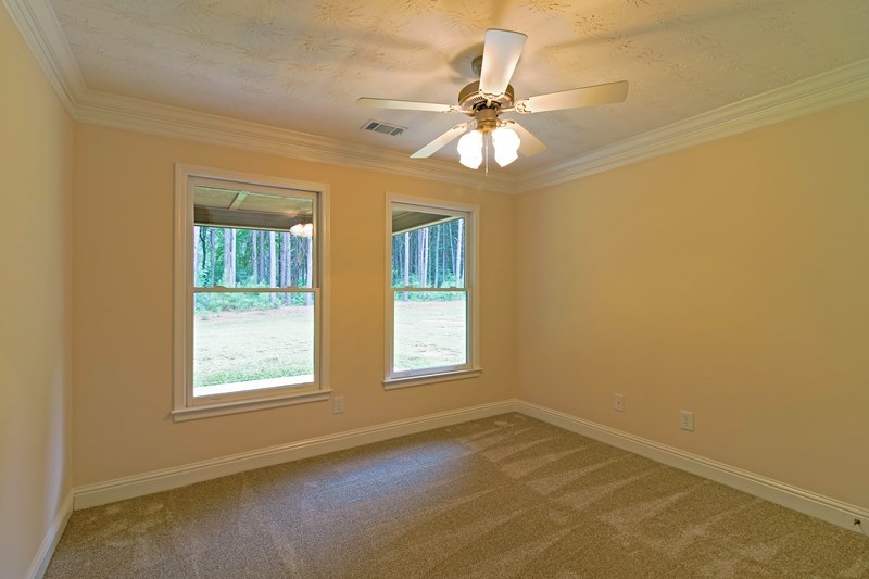 1180 Yacht Club Road Hartwell, GA 30643 - Photo 26 of 35 Gallery Image 26