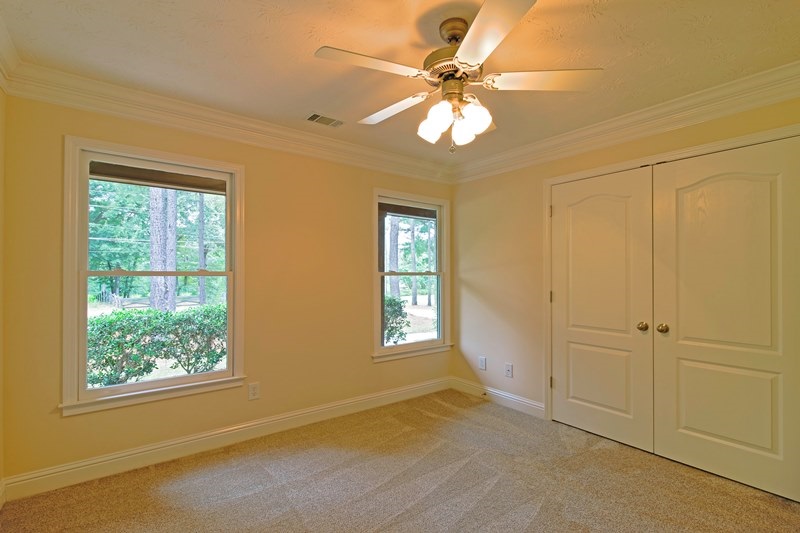1180 Yacht Club Road Hartwell, GA 30643 - Photo 30 of 35 Gallery Image 30