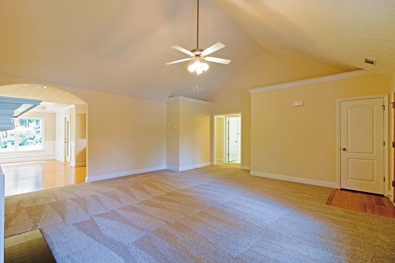 1180 Yacht Club Road Hartwell, GA 30643 - Photo 9 of 35 Gallery Image 9