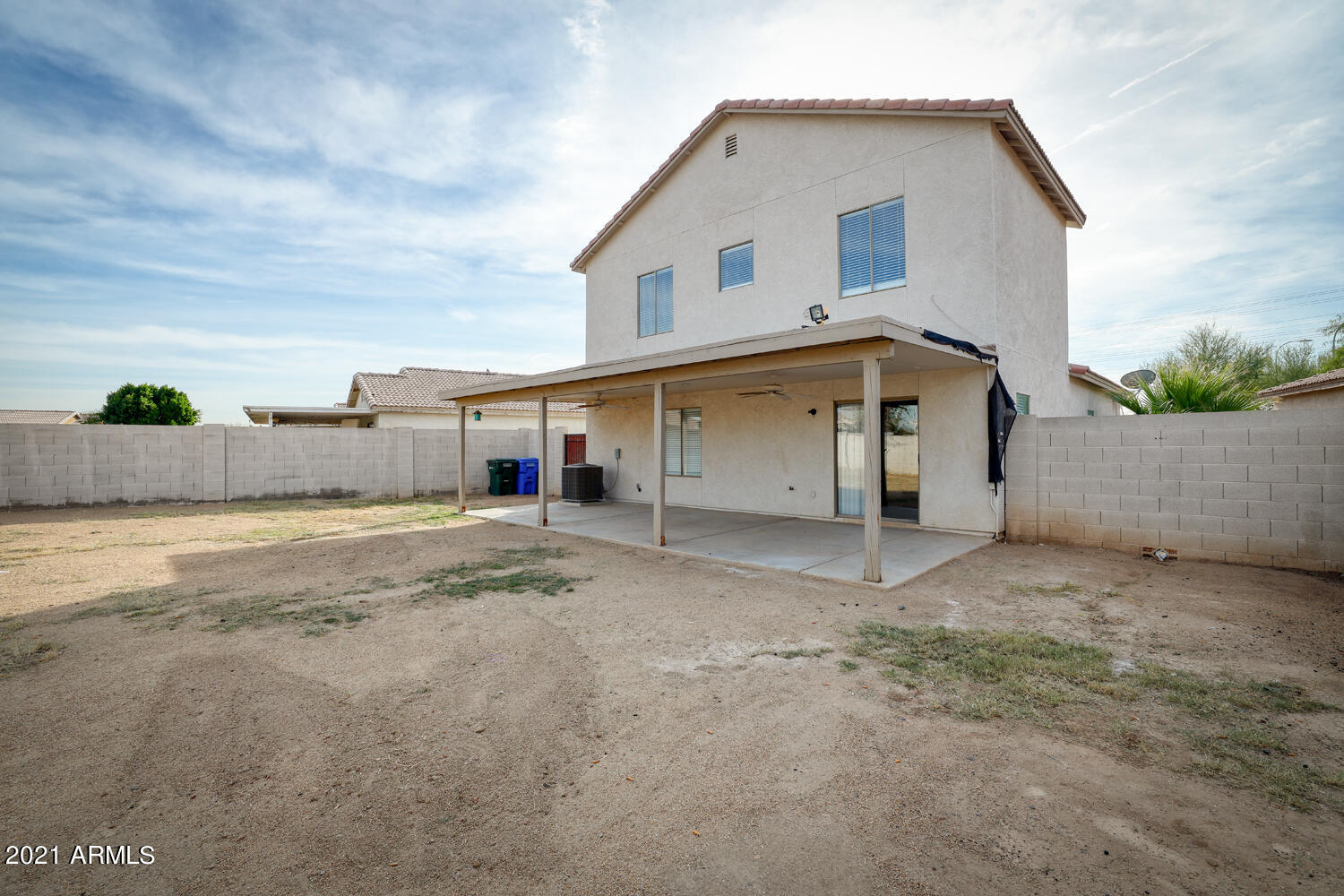 6330 West Riva Road Phoenix, AZ 85043 - Photo 17 of 19 Yard and Patio