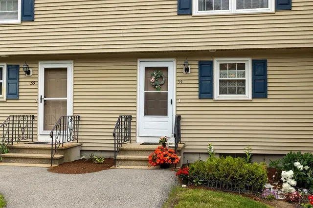 $2,500 | 56 Durham Road, Unit 54, Dover, NH 03820