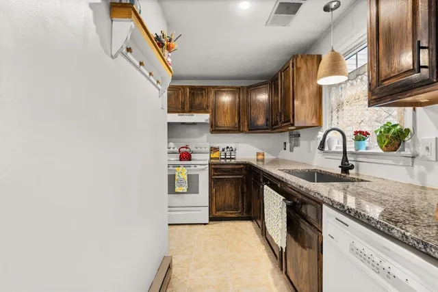 $2,500 | 56 Durham Road, Unit 54, Dover, NH 03820