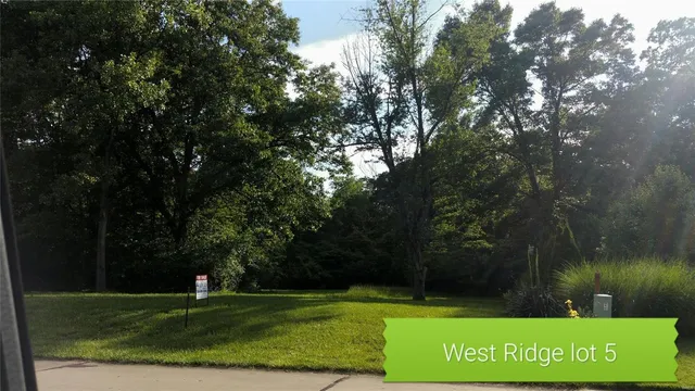 $56,500 | 794 Grafton Hills Drive, Grafton, IL 62037