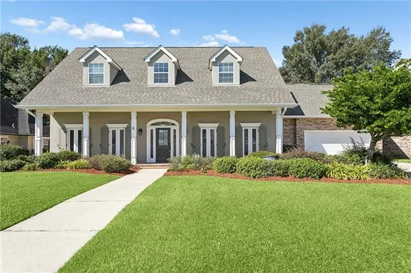 $515,000 | 6 Briarfield Drive, Marrero, LA 70072