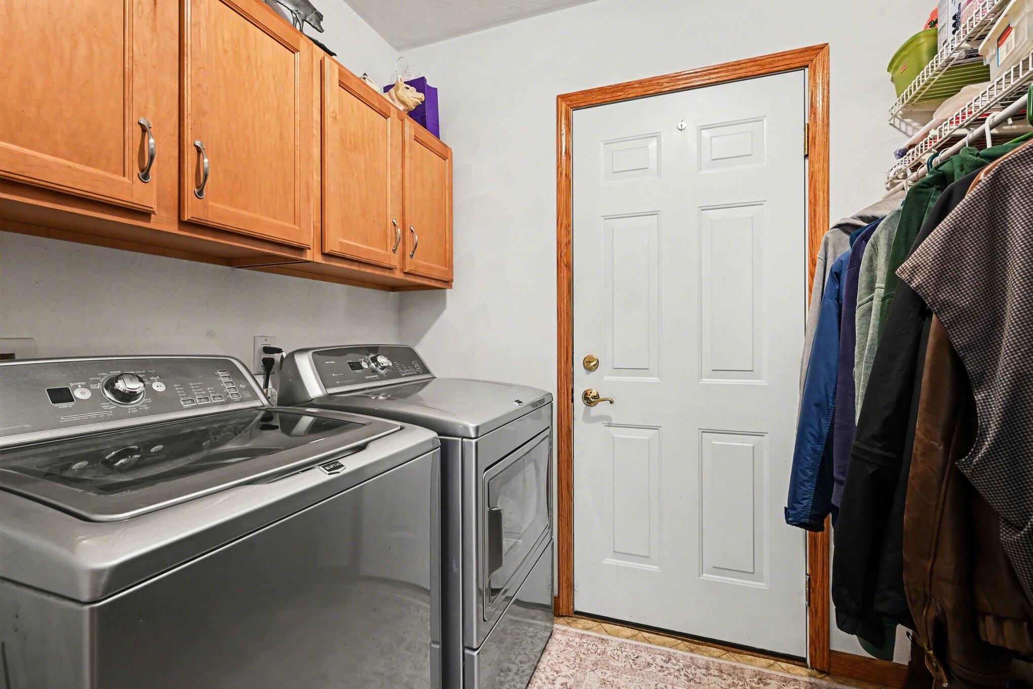 53126 Ridgeview Circle Paw Paw, MI 49079 - Photo 20 of 38 021_file_3309