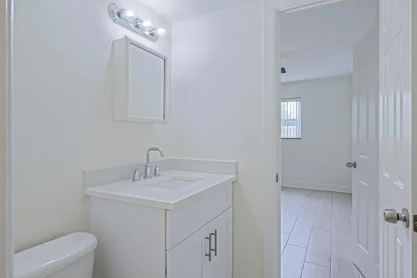 $1,750 | 1505 Crescent Circle, Unit A8, Lake Park, FL 33403