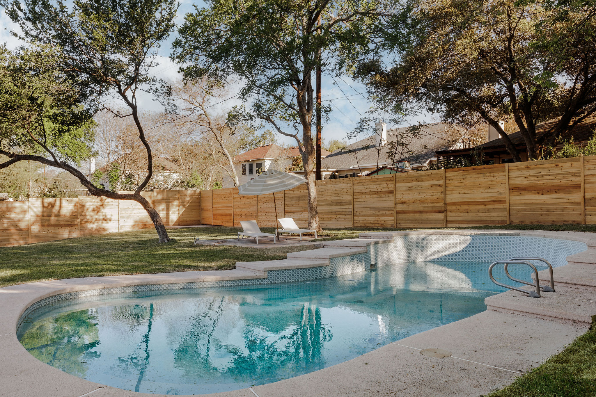 2210 Comburg Castle Way Austin, TX 78748 - Photo 38 of 40 a view of a backyard with lake view