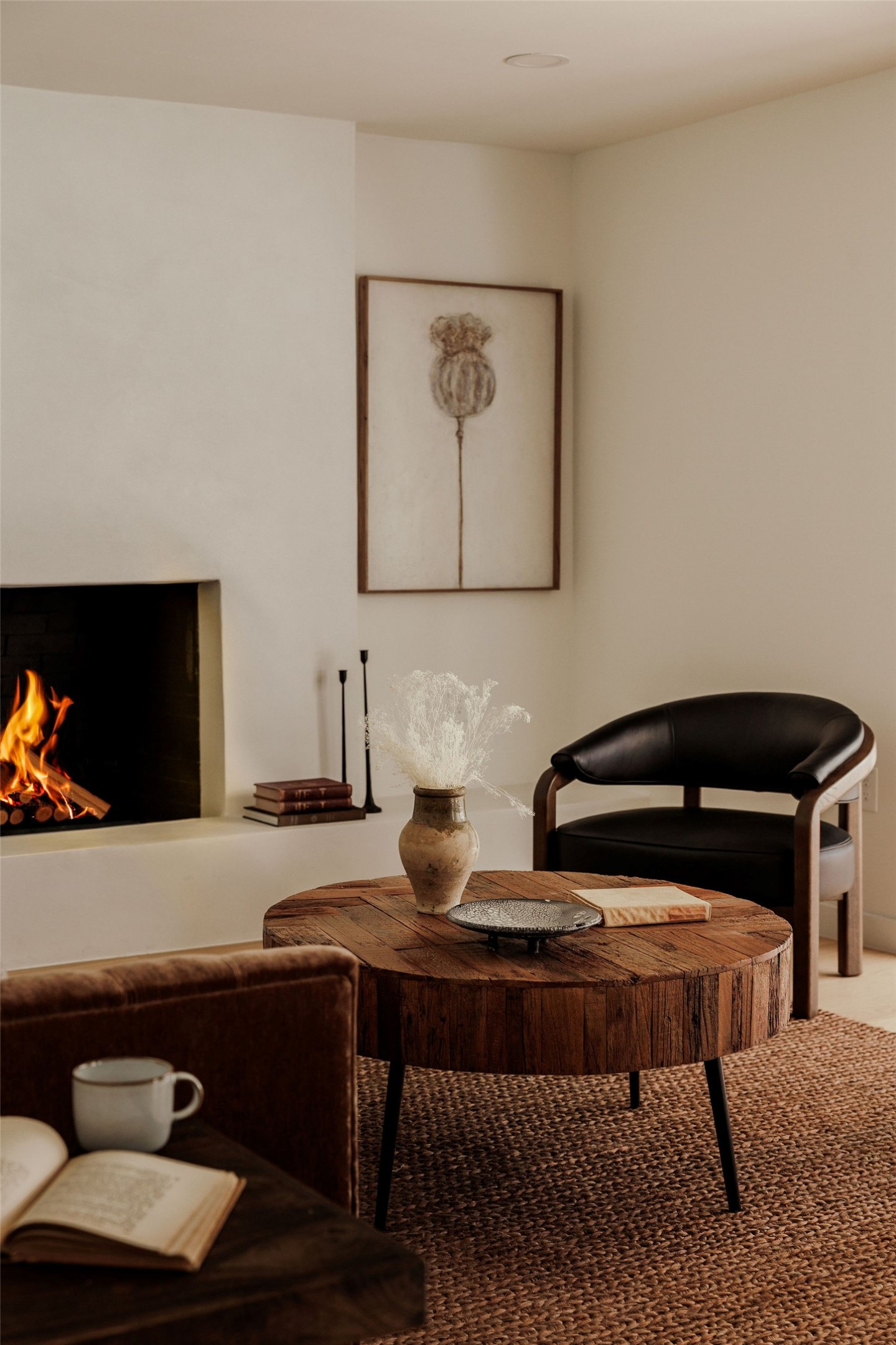 2210 Comburg Castle Way Austin, TX 78748 - Photo 9 of 40 a living room with furniture and a flat screen tv