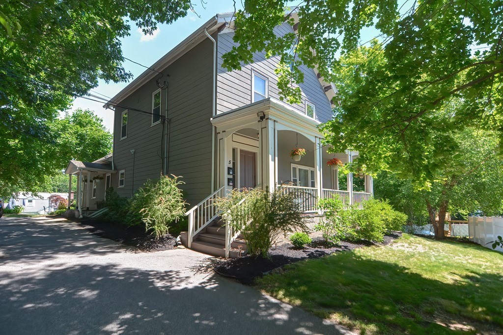 5 Lodgehill Road, Unit 1 Boston, MA 02136 - Photo 18 of 24 Gallery Image 18