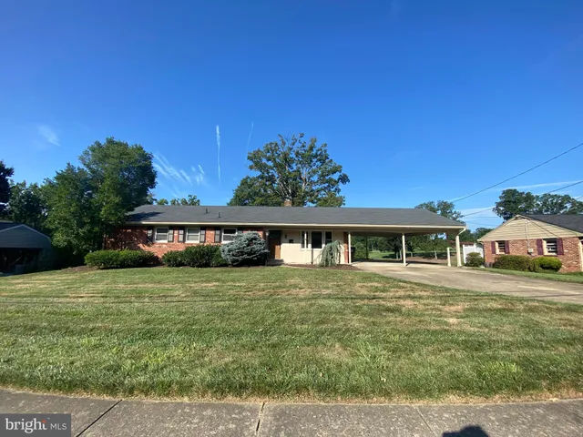 $4,100 | 6414 Bardu Avenue, Springfield, VA 22152