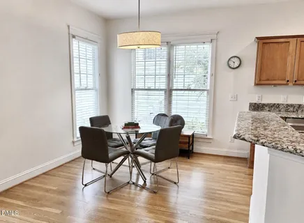 $775,000 | 913 Edgewater Circle, Chapel Hill, NC 27516