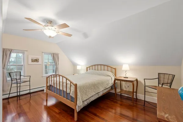 $2,800 | 54 R Broadway, Unit 3, Rockport, MA 01966
