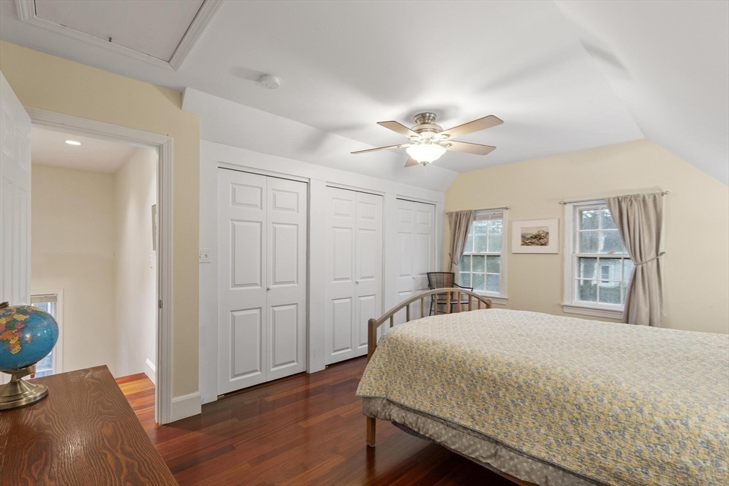 54 R Broadway, Unit 3 Rockport, MA 01966 - Photo 20 of 32