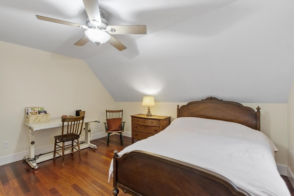 54 R Broadway, Unit 3 Rockport, MA 01966 - Photo 26 of 32