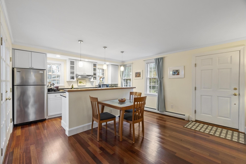 54 R Broadway, Unit 3 Rockport, MA 01966 - Photo 8 of 32