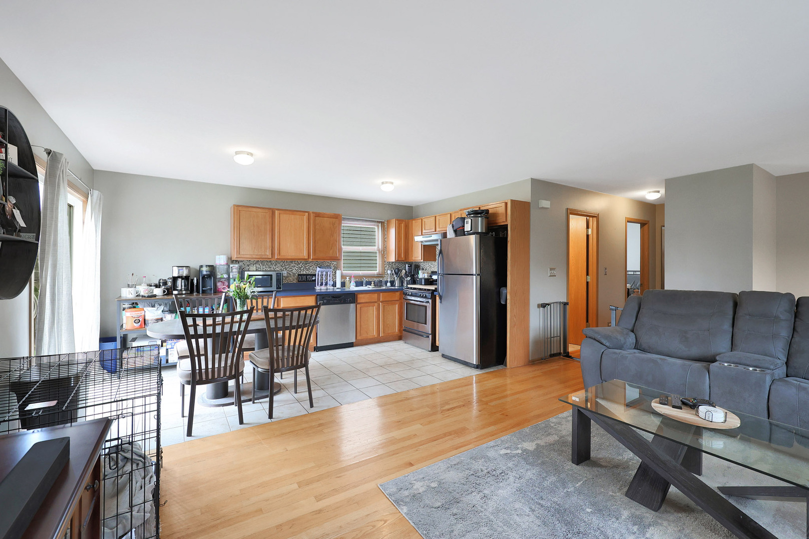 4215 Sweitzer Road Algonquin, IL 60102 - Photo 8 of 21 Gallery Image 8