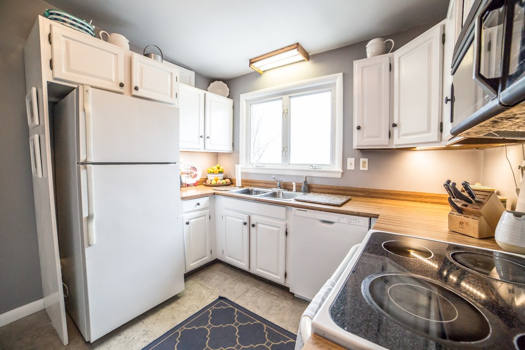367 Mail Coach Road Portsmouth, RI 02871 - Photo 21 of 40