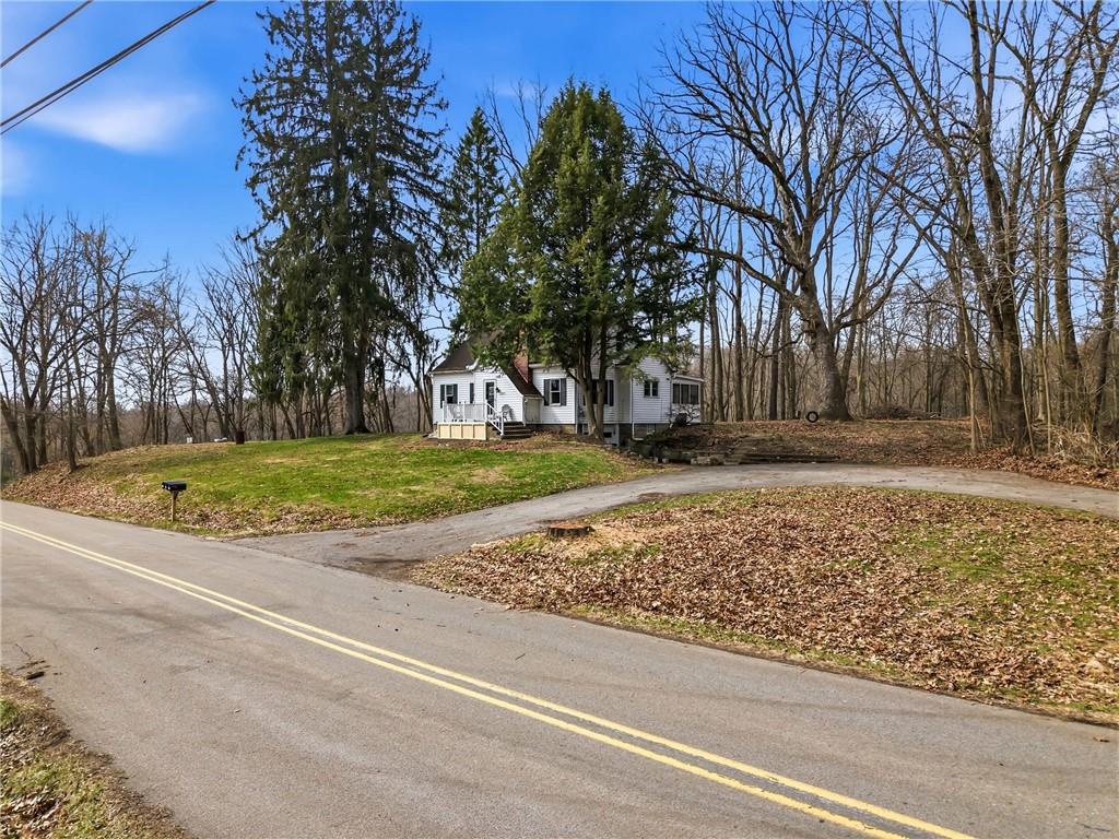 2411 Graceland Road New Castle, PA 16105 - Photo 43 of 50 a view of a yard with a house