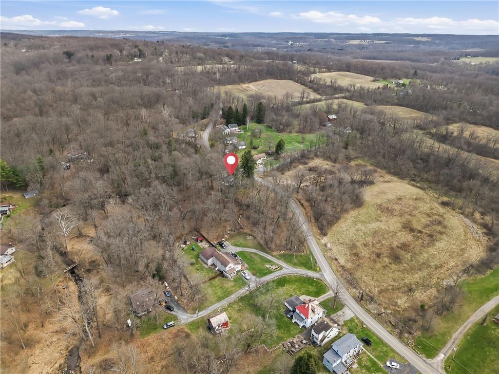 2411 Graceland Road New Castle, PA 16105 - Photo 46 of 50 a view of city and mountain view